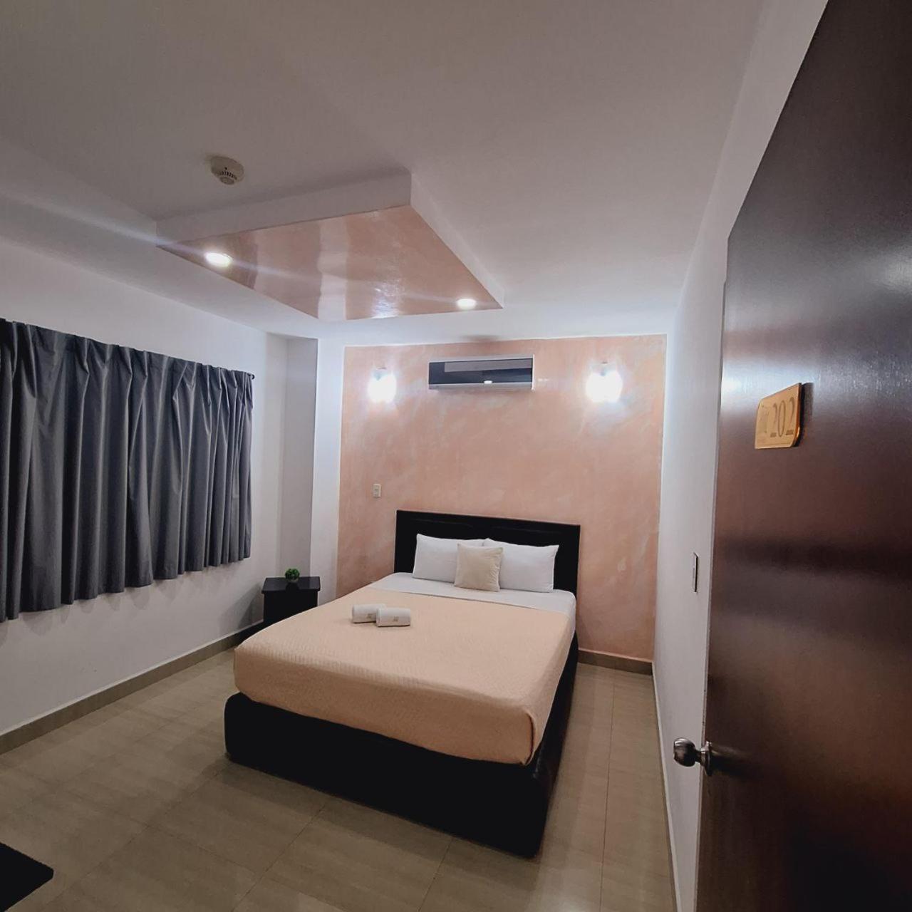 Hotel Milla Suites Mérida Zewnętrze zdjęcie